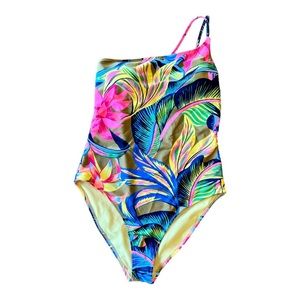 Aerie One piece swim suit SZ medium